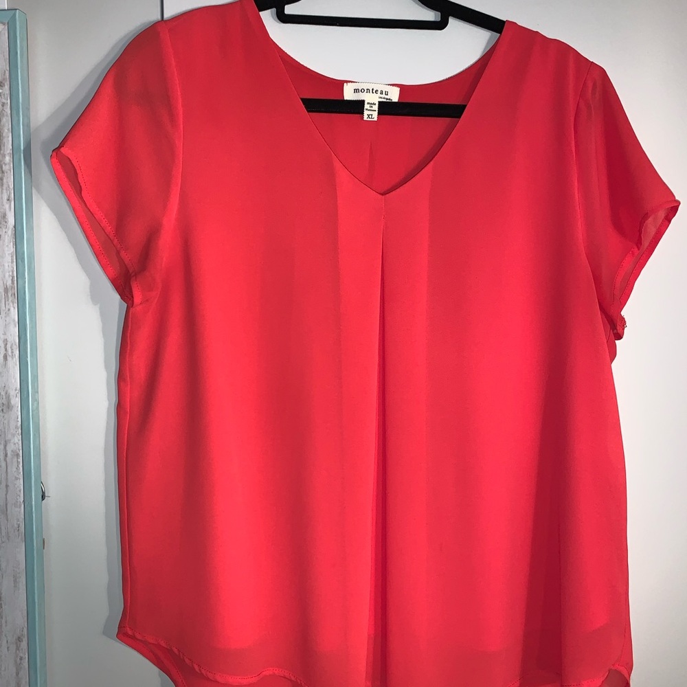 Monteau Coral/ Red Blouse